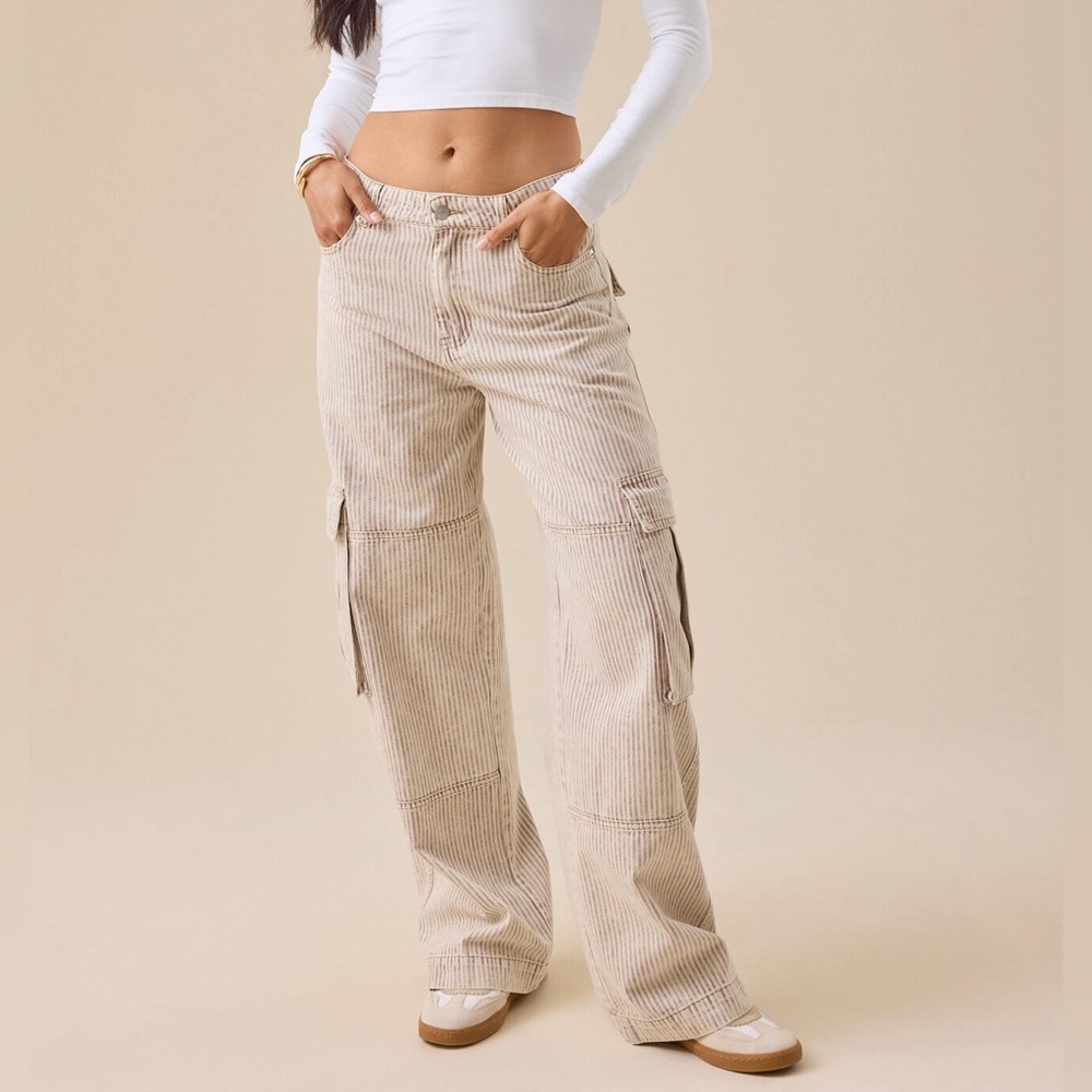 NWT Altar'd State Ellis Pinstripe Cargo Pants in Mocha Ivory Size XXS